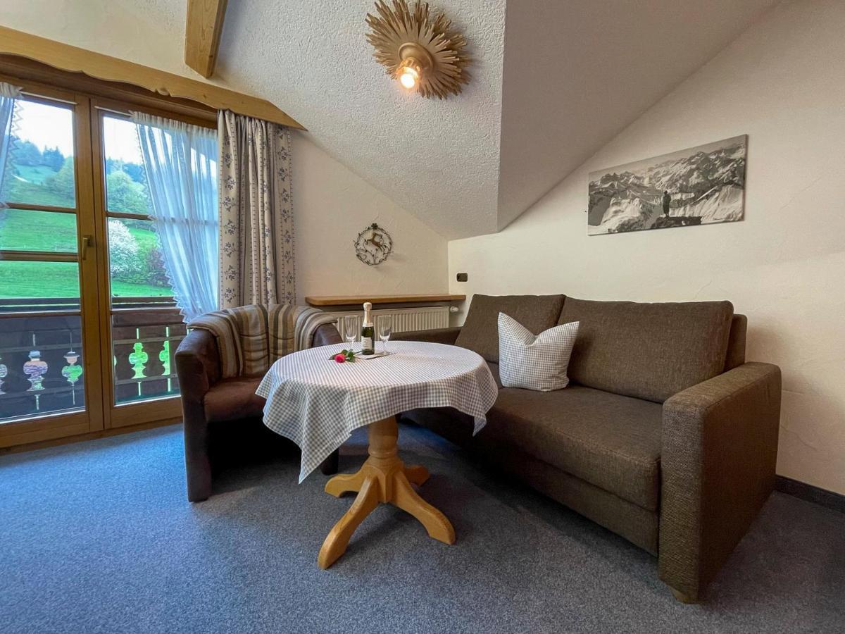 Landhaus Berktold Obermaiselstein Exteriör bild